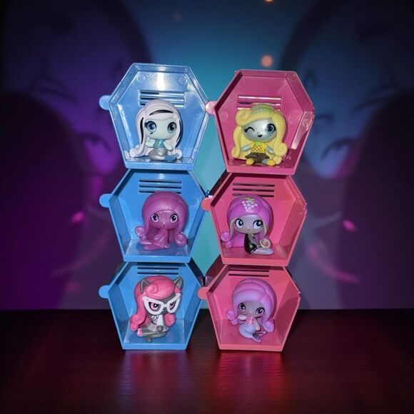 6 Different Mattel Monster High Mini Fruit & Mermaid Ghouls Coffins A29 - Picture 1 of 11